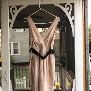 Twenty one cream colored dress sleeveless